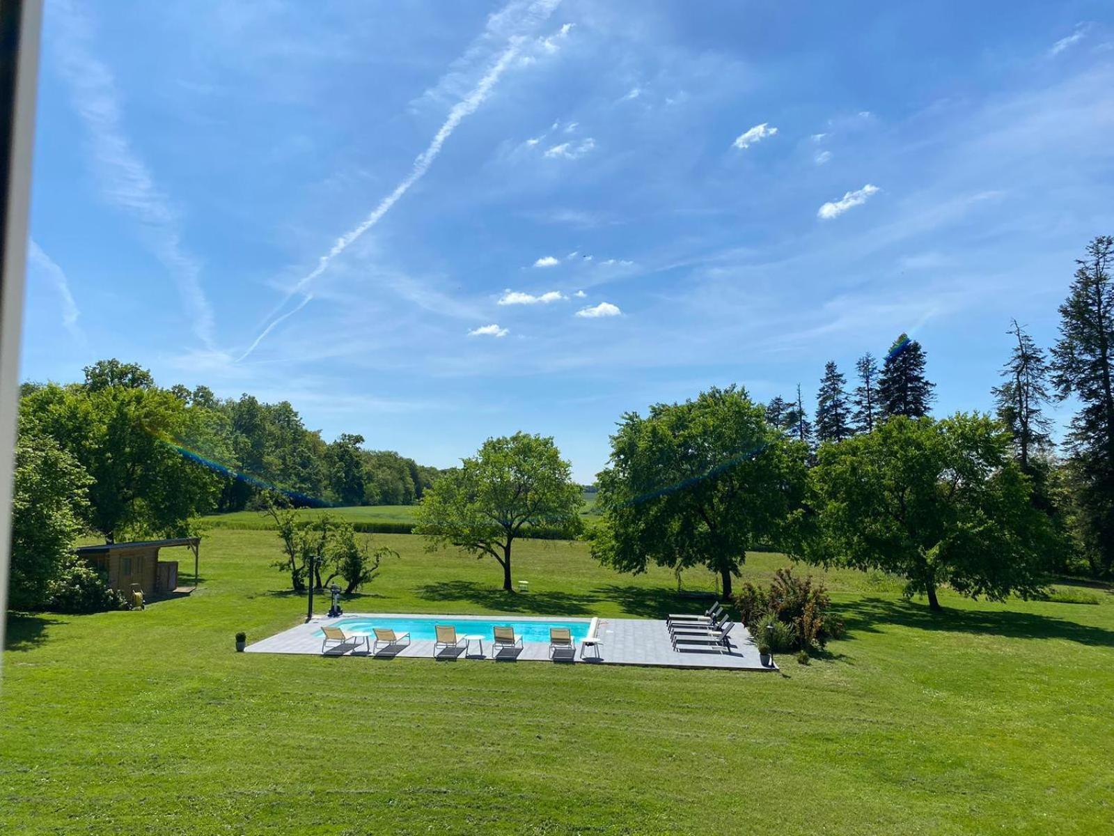 2 Chambres 5 Pers Domaine De Treuillaud Villers-les-Ormes Buitenkant foto